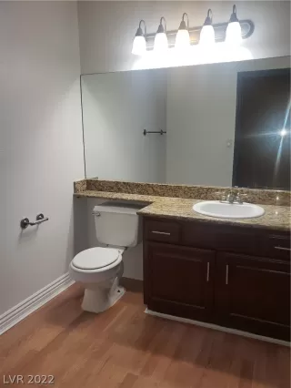 Photo #1: 2445589 Listing 