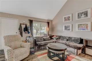 Photo #3: 2445611 Listing 