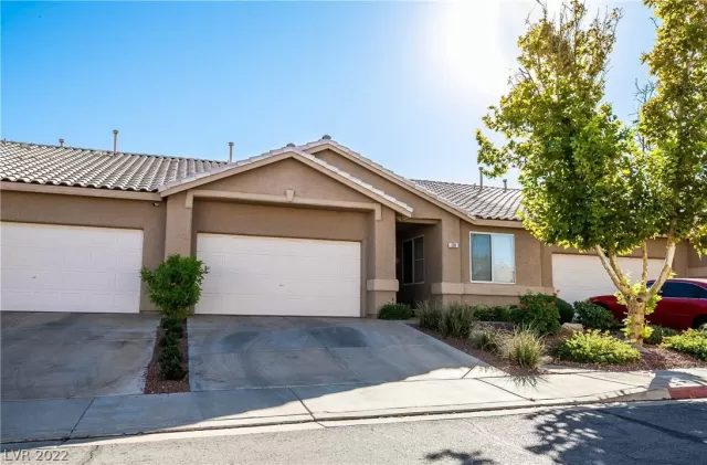 MLS: 2445624 Condo For Sale