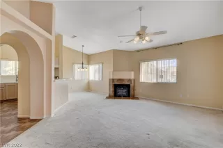 Photo #2: 2445646 Listing