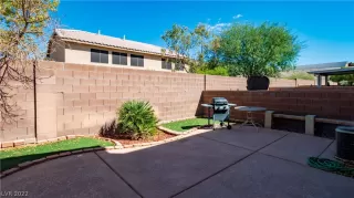 Photo #1: 2445651 Listing 