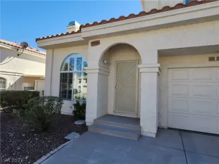 Photo #2: 2445684 Listing 