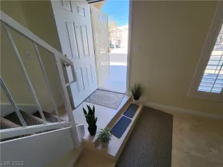 Photo #4: 2445684 Listing 