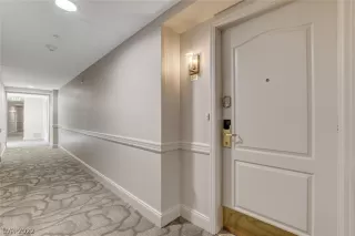 Photo #4: 2445785 Listing 