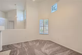 Photo #5: 2445947 Listing 