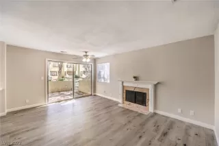 Photo #2: 2445953 Listing