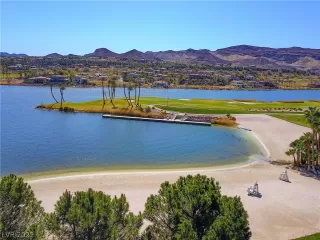 Photo #1: 2446011 Listing 