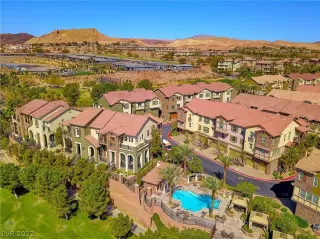 Photo #2: 2446011 Listing 