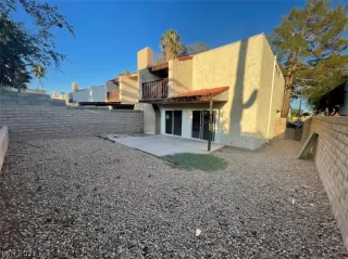 Photo #6: 2446028 Listing 