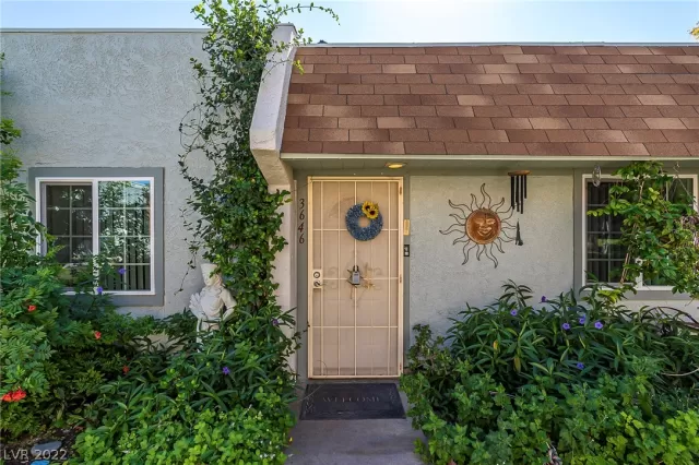 MLS: 2446105 Condo For Sale