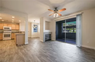 Photo #2: 2446106 Listing 