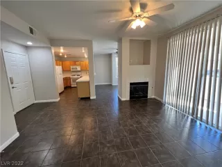 Photo #1: 2446114 Listing 