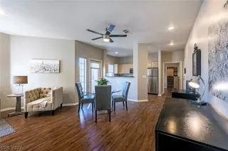 Photo #2: 2446187 Listing