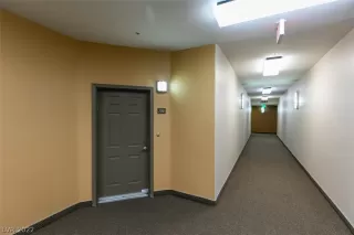 Photo #4: 2446251 Listing 