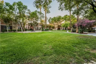 Photo #3: 2446267 Listing 