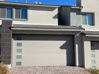 Photo #1: 2446310 Listing 