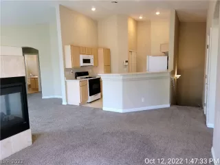 Photo #3: 2446355 Listing 