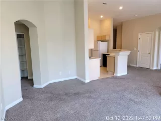 Photo #4: 2446355 Listing 