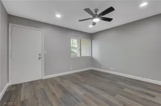 Photo #2: 2446417 Listing