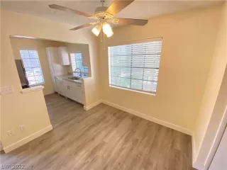 Photo #5: 2446454 Listing 