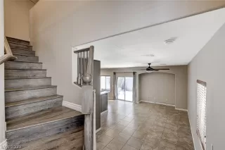 Photo #4: 2446535 Listing 