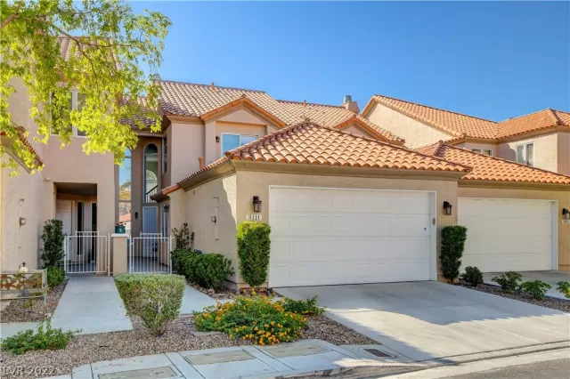 MLS: 2446552 Condo For Sale