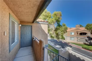 Photo #2: 2446602 Listing 