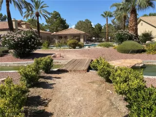 Photo #4: 2446657 Listing 