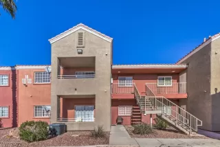 Photo #2: 2446675 Listing 