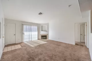 Photo #5: 2446675 Listing 