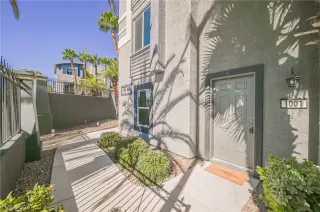 Photo #1: 2446677 Listing