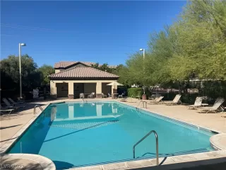 Photo #1: 2446762 Listing 