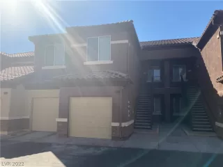 Photo #4: 2446762 Listing 