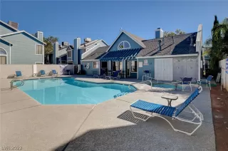 Photo #1: 2446767 Listing