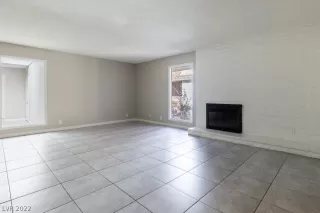 Photo #2: 2446794 Listing 