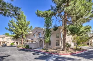 Photo #1: 2446808 Listing