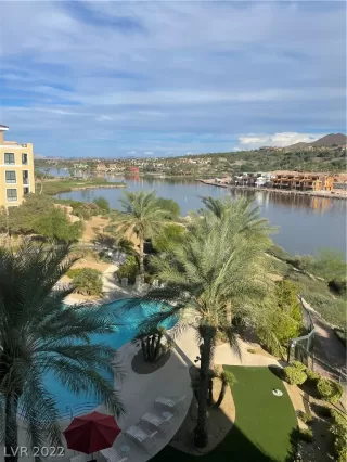 Photo #1: 2446857 Listing 