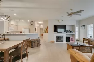 Photo #3: 2446876 Listing