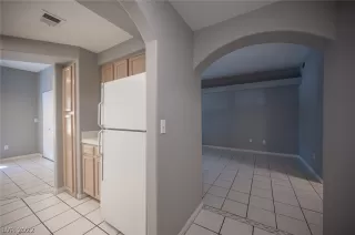 Photo #2: 2446894 Listing