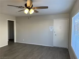 Photo #4: 2446949 Listing 