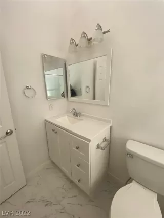 Photo #6: 2446985 Listing 