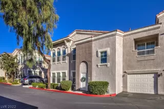 Photo #1: 2447047 Listing 