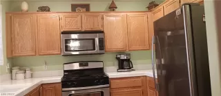 Photo #1: 2447146 Listing