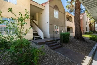 Photo #1: 2447210 Listing 