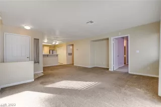 Photo #3: 2447250 Listing