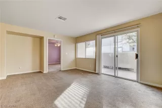 Photo #4: 2447250 Listing