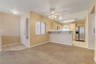 Photo #5: 2447250 Listing