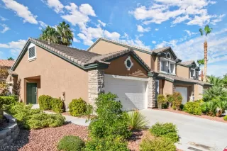 Photo #3: 2447252 Listing