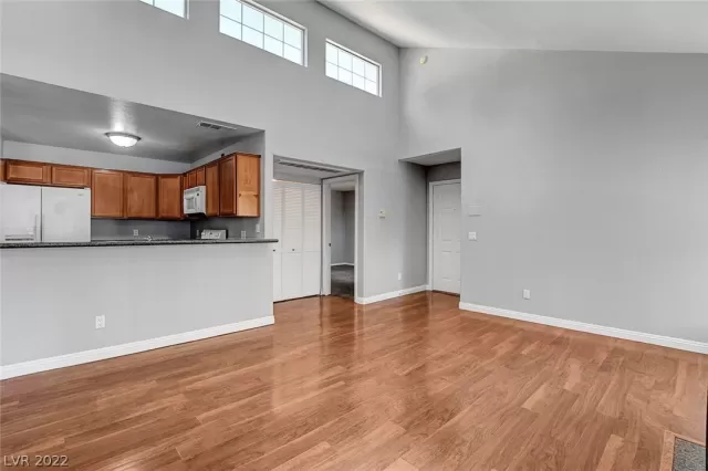 MLS: 2447262 Condo For Sale