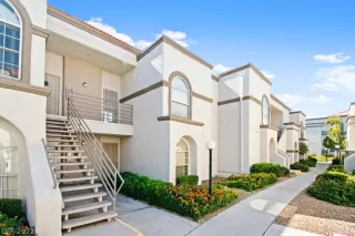 Photo #1: 2447275 Listing